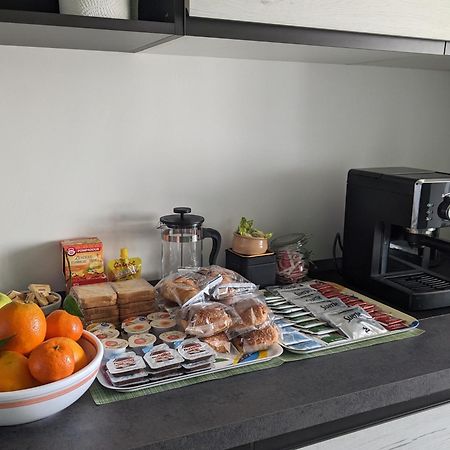 Syrakahost Intero Appartamento Roma Esterno foto